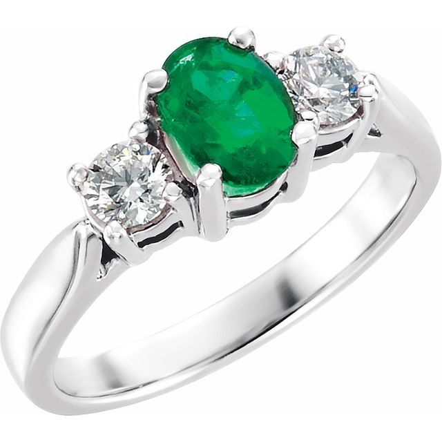Emerald Engagement Ring in Platinum